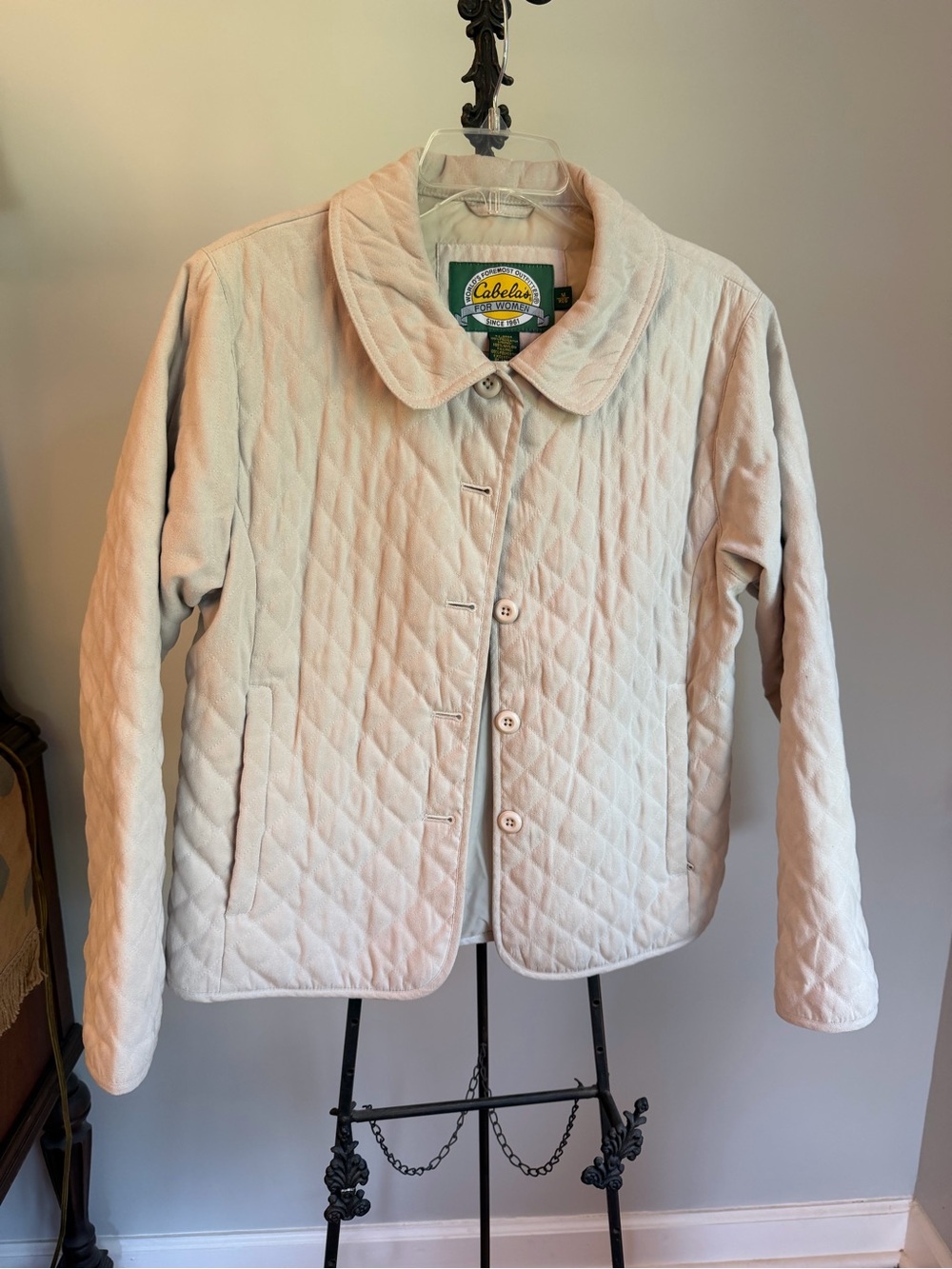 Cabela's Women's Light Beige Quilted Jacket